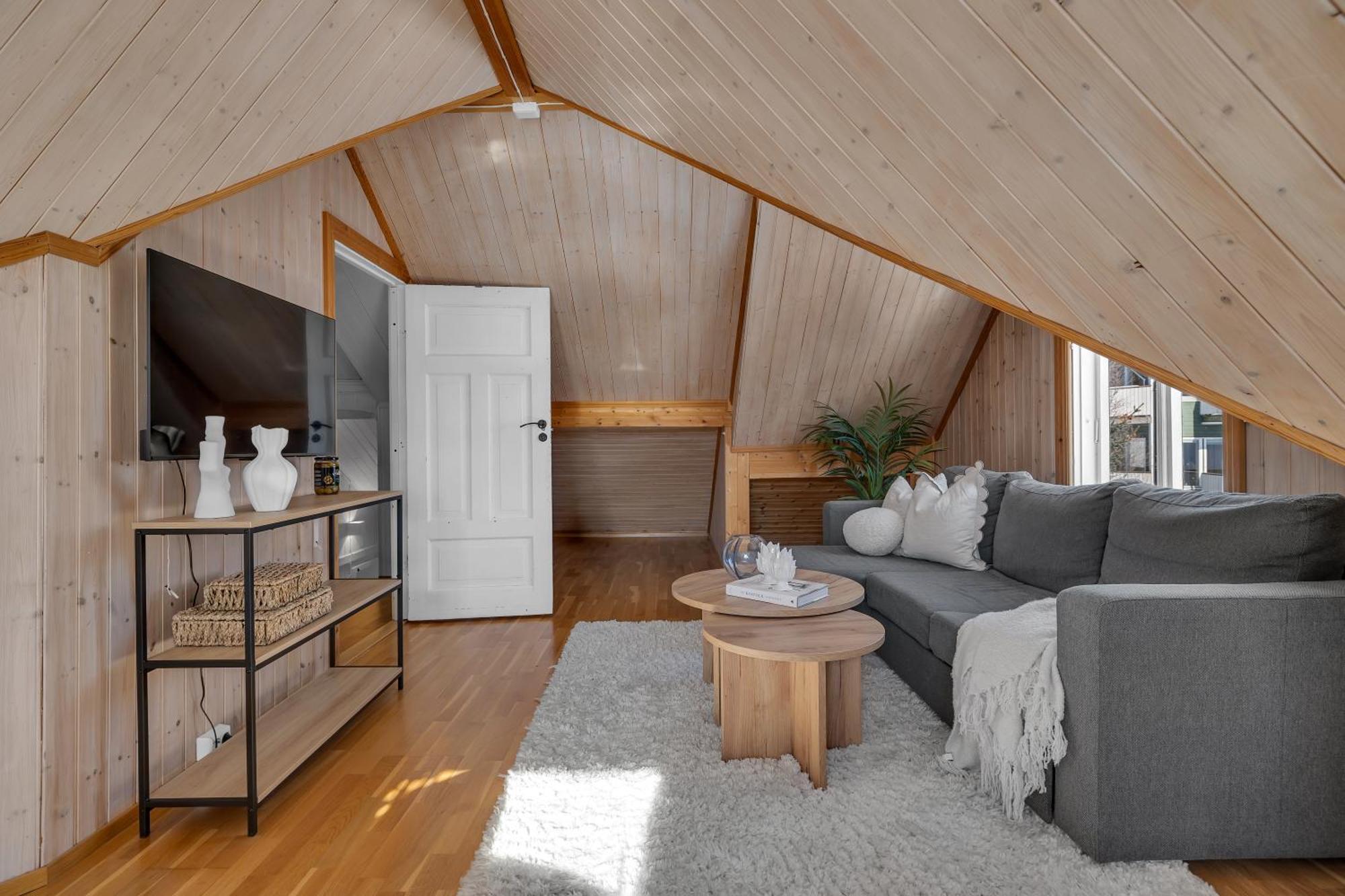 Cozy Central Loft Apartment With Amazing View Tromsø Buitenkant foto